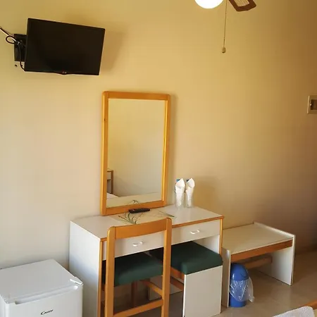 Moustakis 2* Ajía Effimía