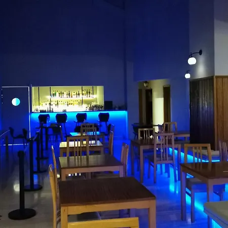 Moustakis Hotell