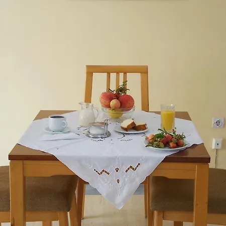 Hotell Moustakis Agia Efimia