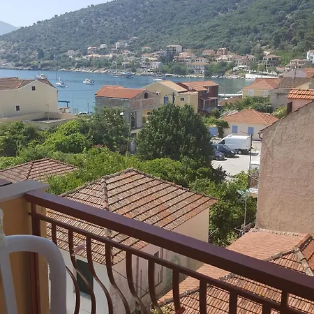 Moustakis 2* Agia Efimia